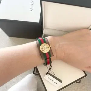 Gucci Transparent Plexiglas Bangle Gucci | Accessories | Transparent Plexiglas And  main image 4